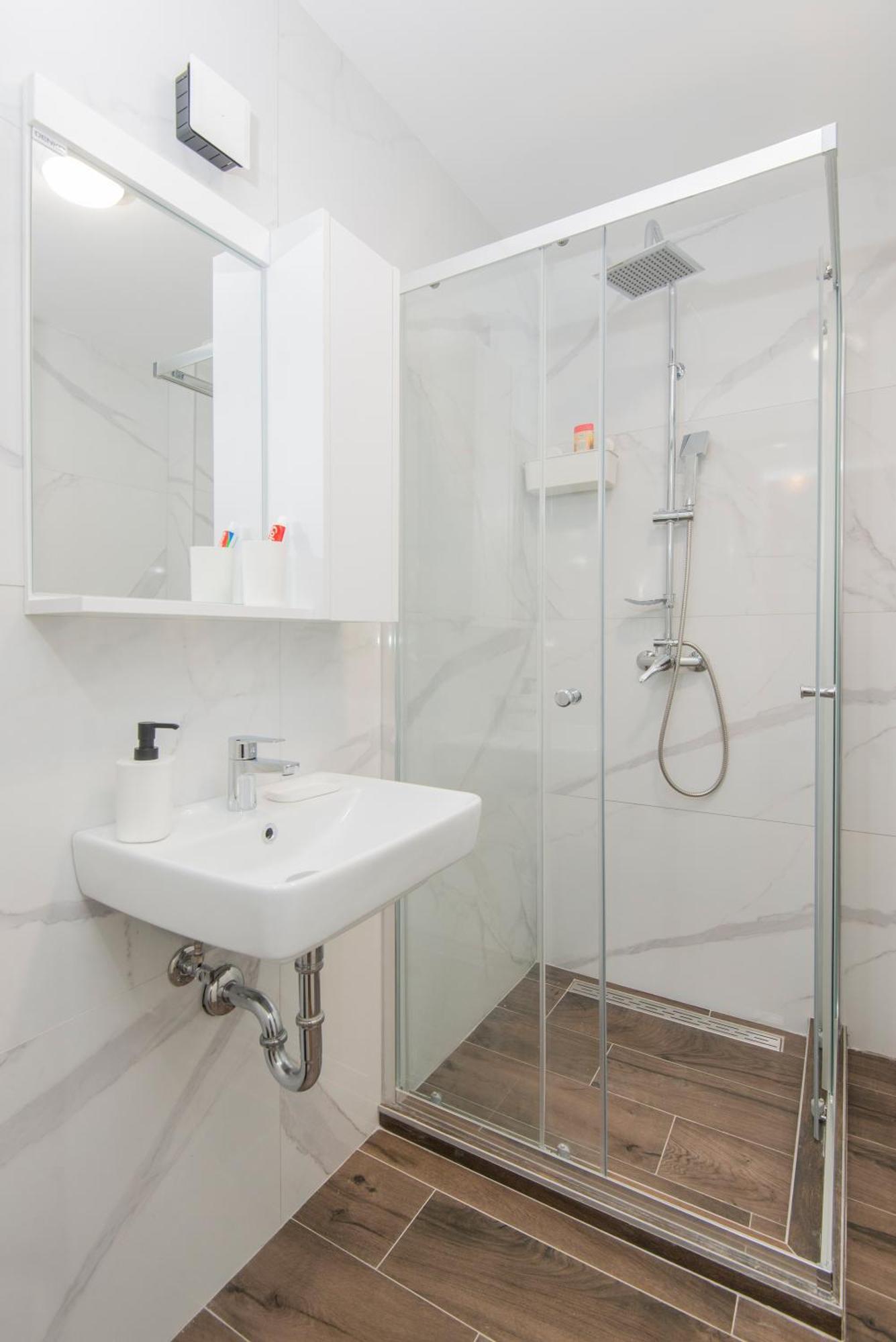 Al Mare Apartments コトル エクステリア 写真