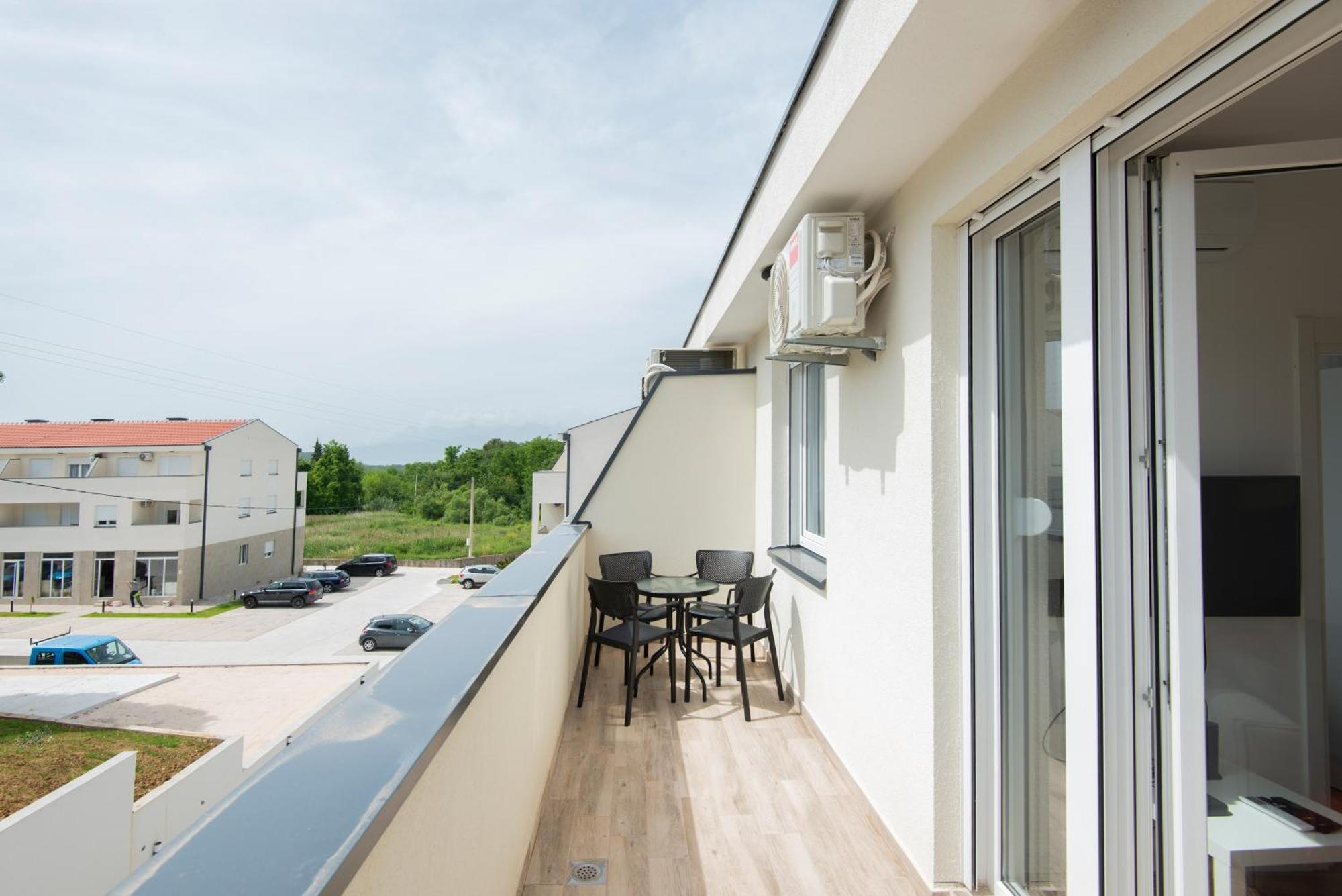Al Mare Apartments コトル エクステリア 写真